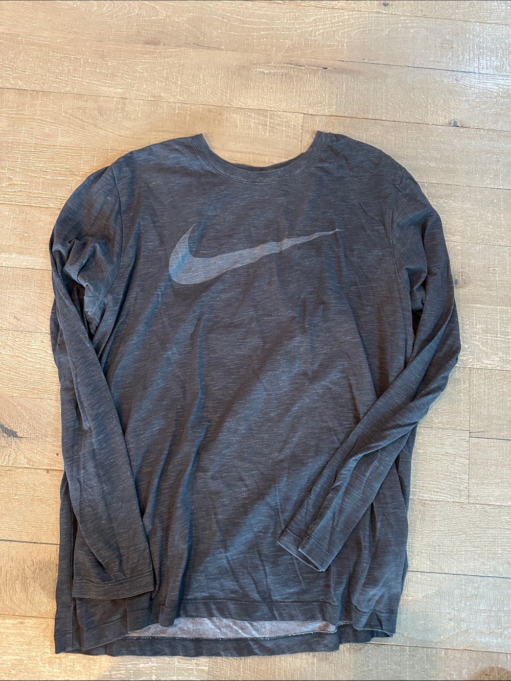 Nike Long-Sleeve Crew with Swoosh Logo in Charcoal